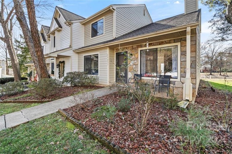 4057 N Course Dr #604, Charlotte, NC 28277