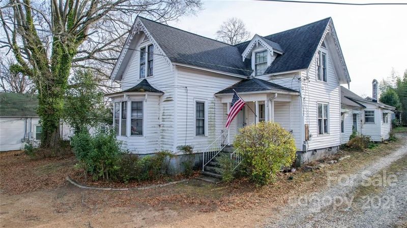 8534 Franklin St, Mount Pleasant, NC 28124