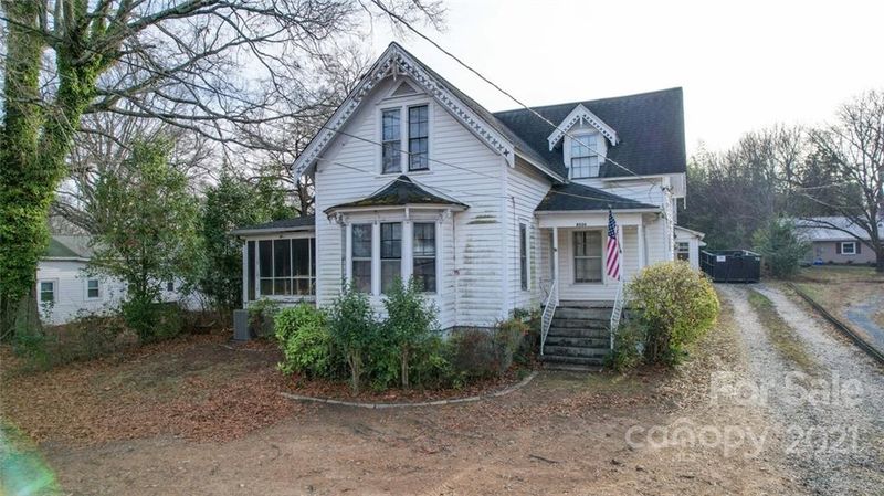 8534 Franklin St, Mount Pleasant, NC 28124