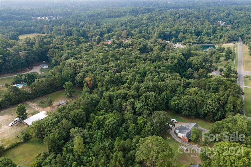 3442 Oakdale Rd, Charlotte, NC 28216