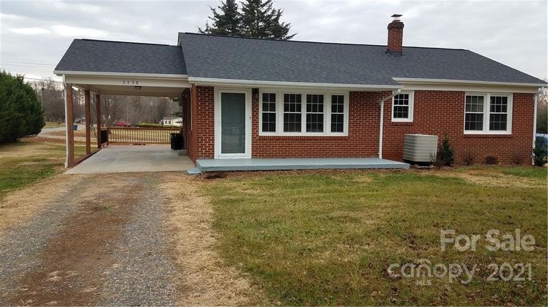3338 Snow Creek Rd NE, Hickory, NC 28601