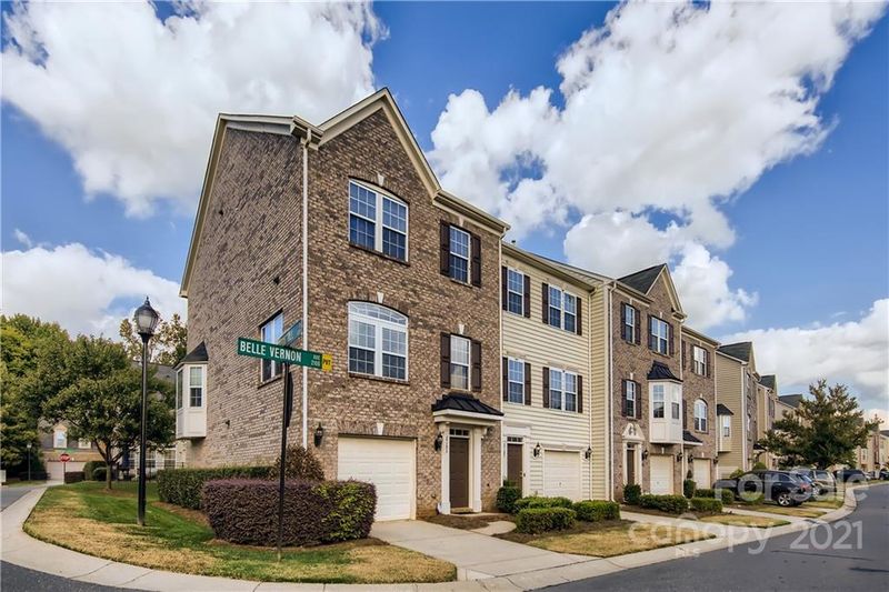 2103 Belle Vernon Ave, Charlotte, NC 28210