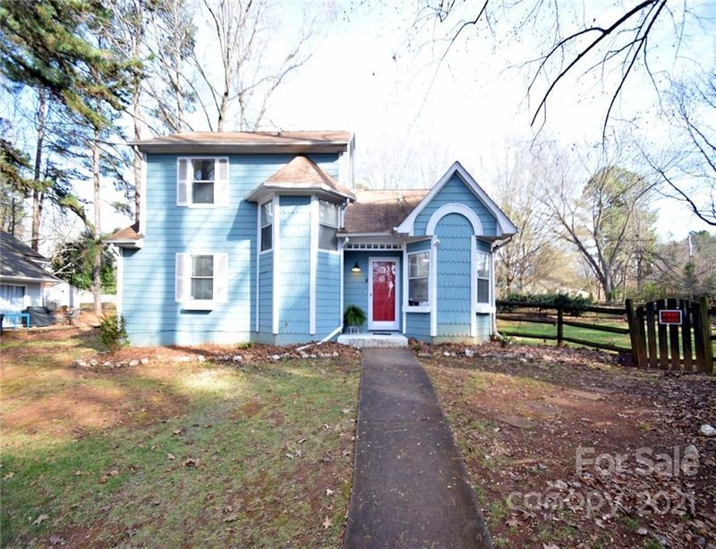 10231 Grand Junction Rd, Mint Hill, NC 28227