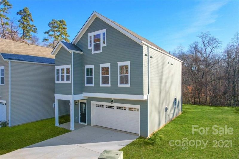 409 Kingsway Cir, Charlotte, NC 28214