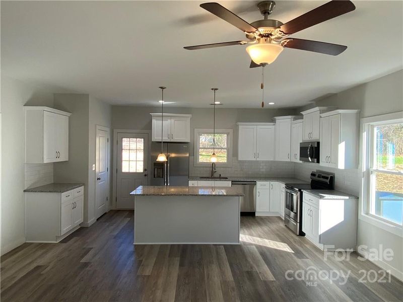 3102 Celia Ave, Charlotte, NC 28216