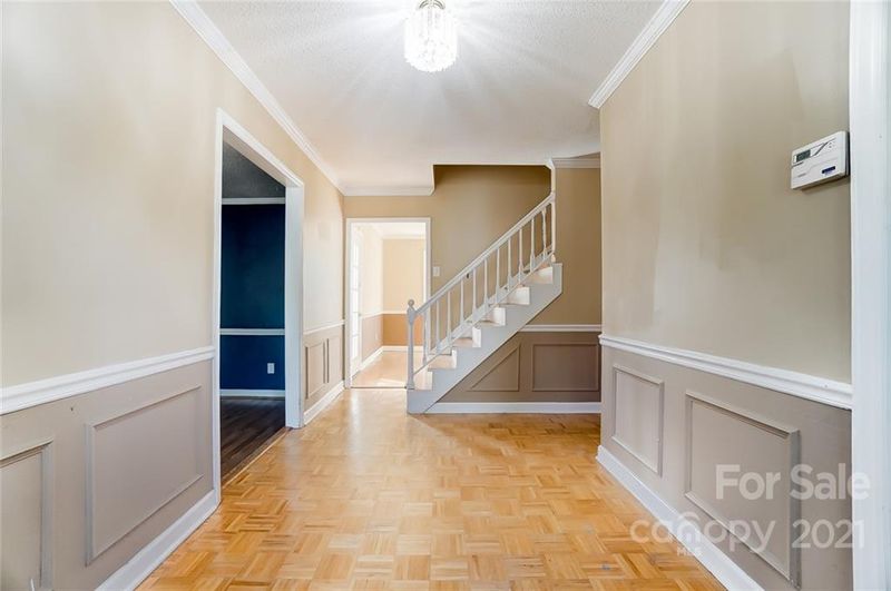 4333 Bathurst Dr, Charlotte, NC 28227