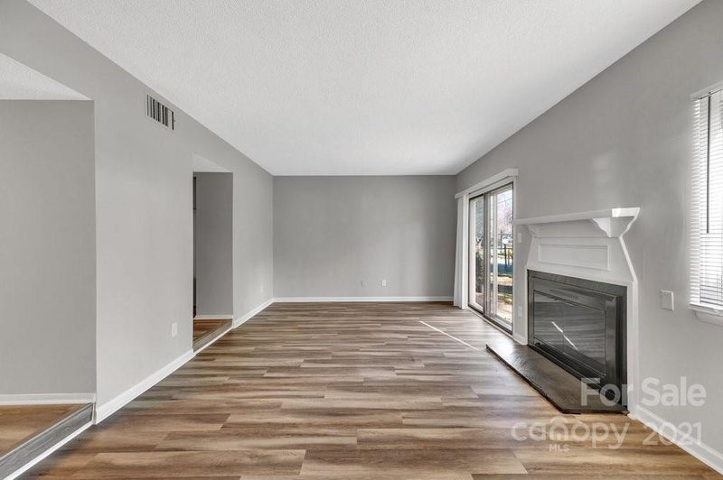 3636 Maple Glen Ln, Charlotte, NC 28226