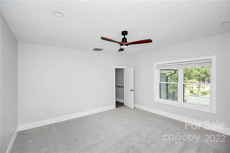 2135 Parson St, Charlotte, NC 28205