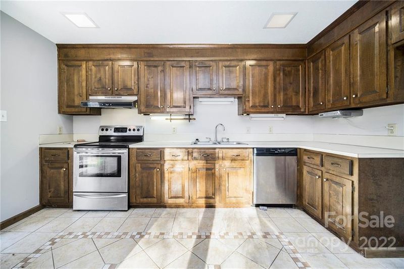 310 Wildwood Rd, Monroe, NC 28110