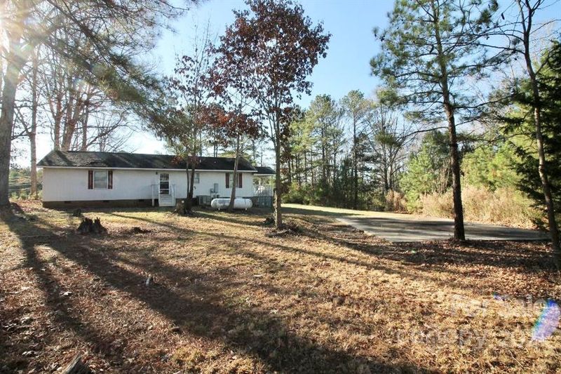 1214 Cuthbertson Rd, Waxhaw, NC 28173