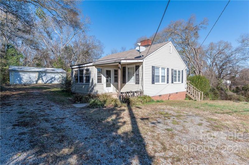 1436 Winthrop Ave, Lancaster, SC 29720