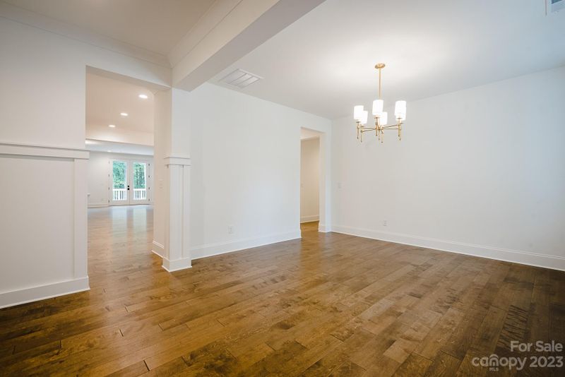 180 Powder Spring Dr, Statesville, NC 28677