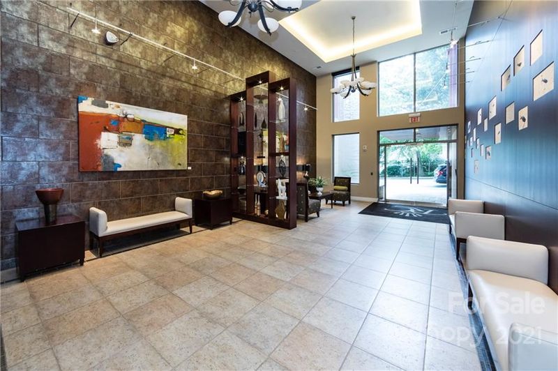701 Royal Ct #701, Charlotte, NC 28202