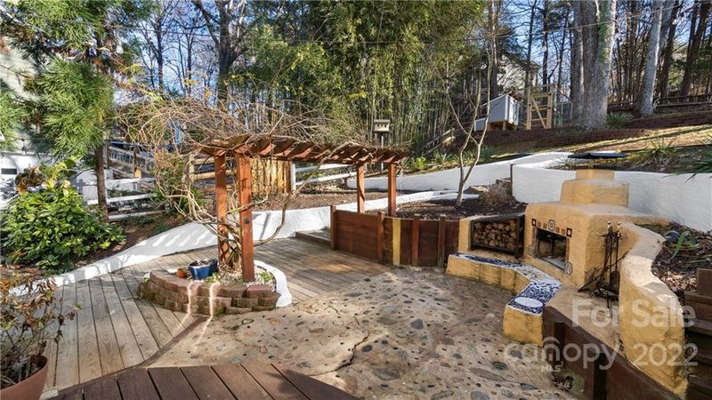 6005 Lanai Ln #5, Tega Cay, SC 29708