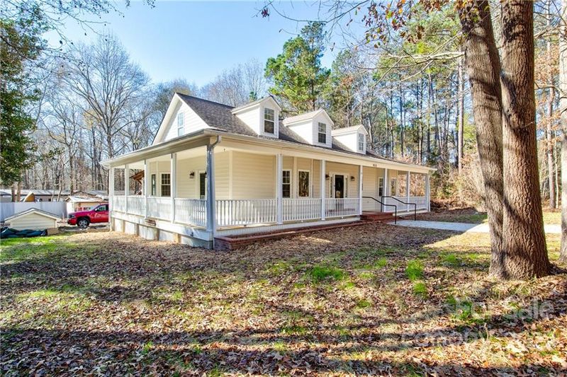 920 Jackson Rd, Fort Lawn, SC 29714