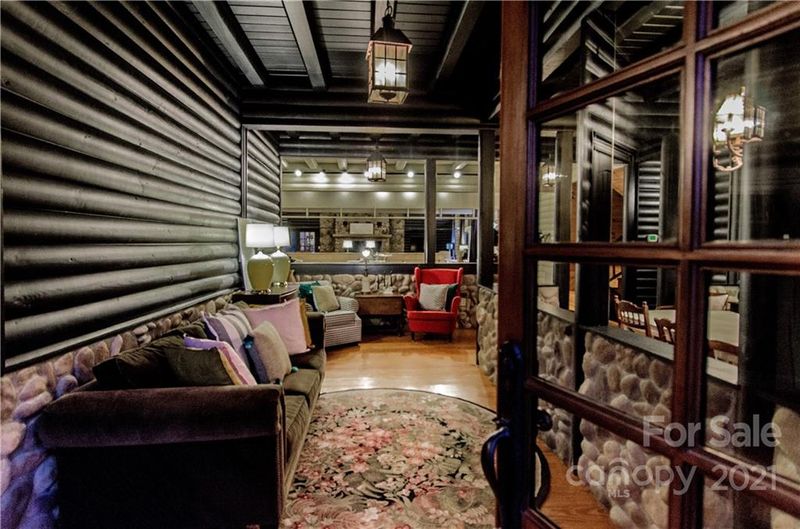 10450 Brief Rd, Charlotte, NC 28227