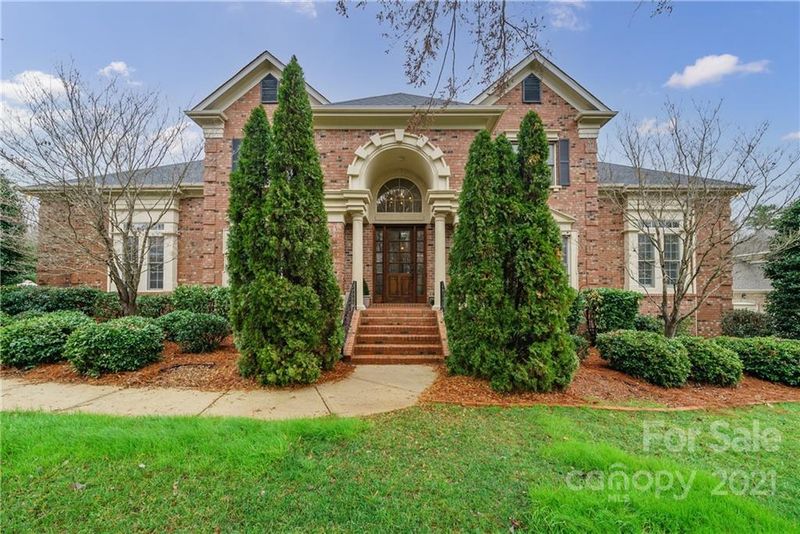 9005 Caliterra Dr, Matthews, NC 28104