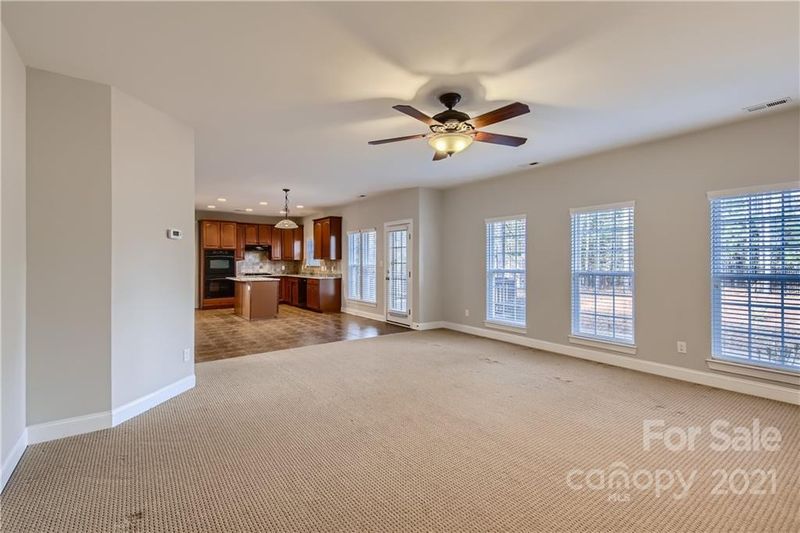 17918 Durrango Ct, Charlotte, NC 28278