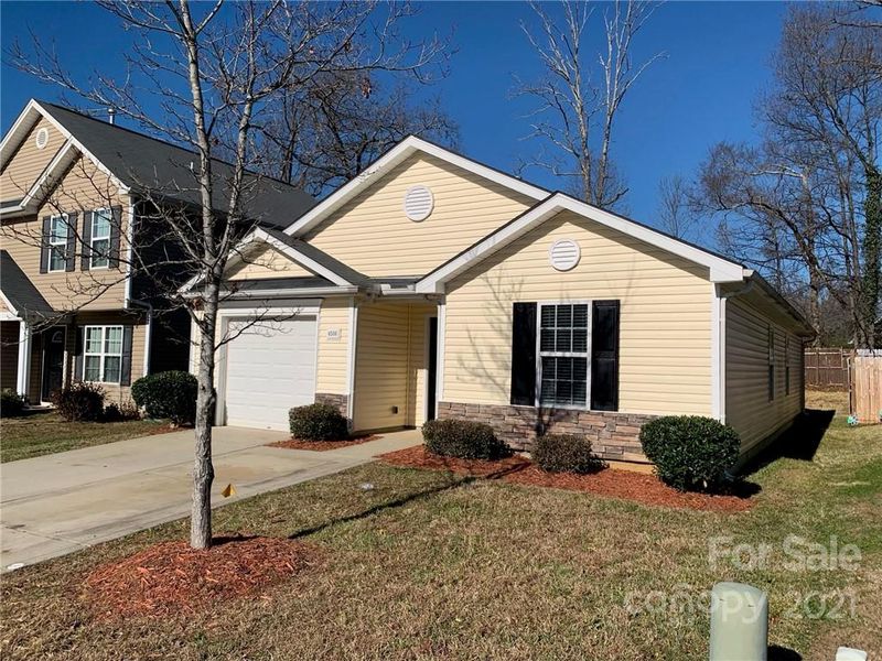 4506 Esmeralda Dr, Charlotte, NC 28269