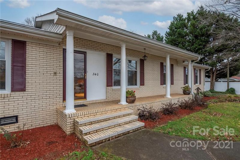 340 Pitts School Rd NW, Concord, NC 28027