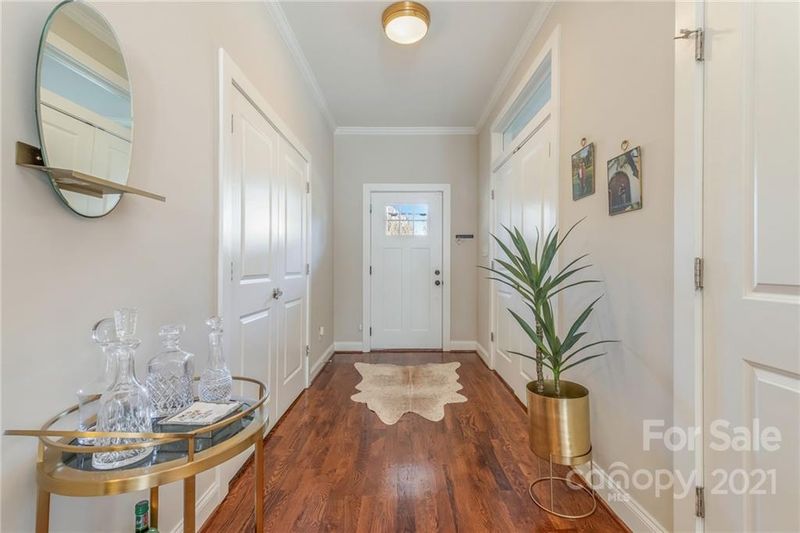 300 Mill Rd, Charlotte, NC 28216