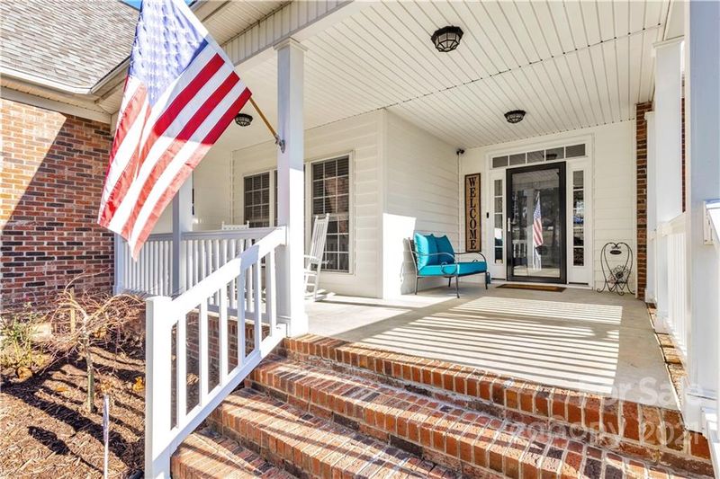 1850 Rain Forest Dr, York, SC 29745