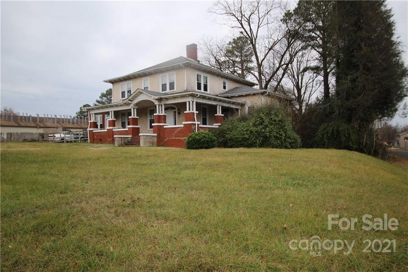 1830 Main Ave, Newton, NC 28658