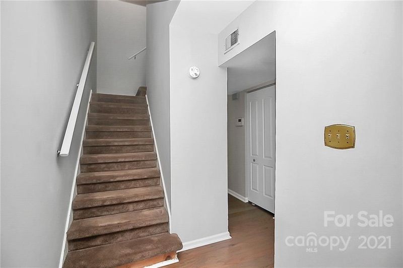 3628 Maple Glen Ln, Charlotte, NC 28226