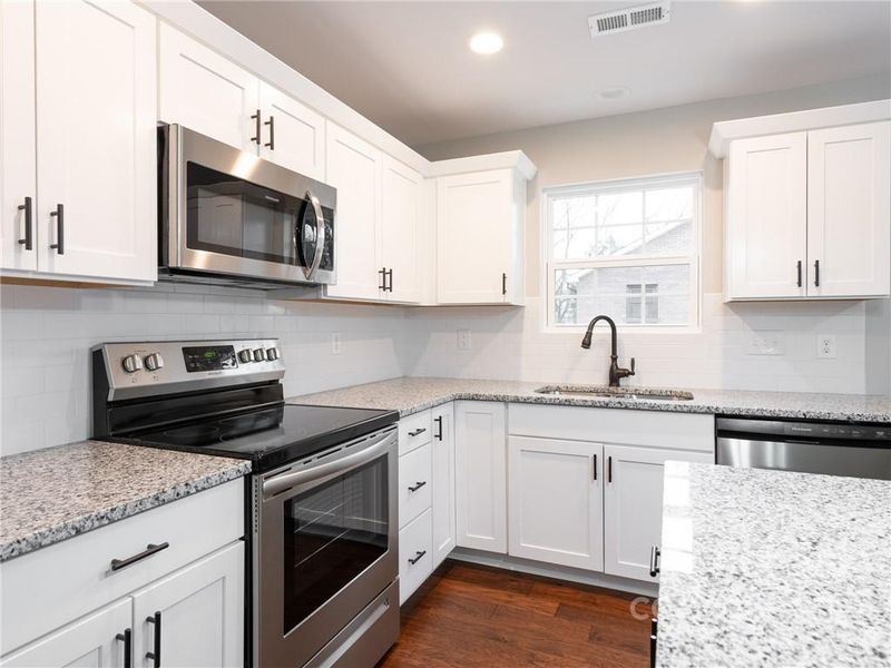 4275 Roberta Rd, Concord, NC 28027