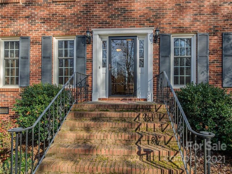 177 Steeple Chase Cir, Waxhaw, NC 28173