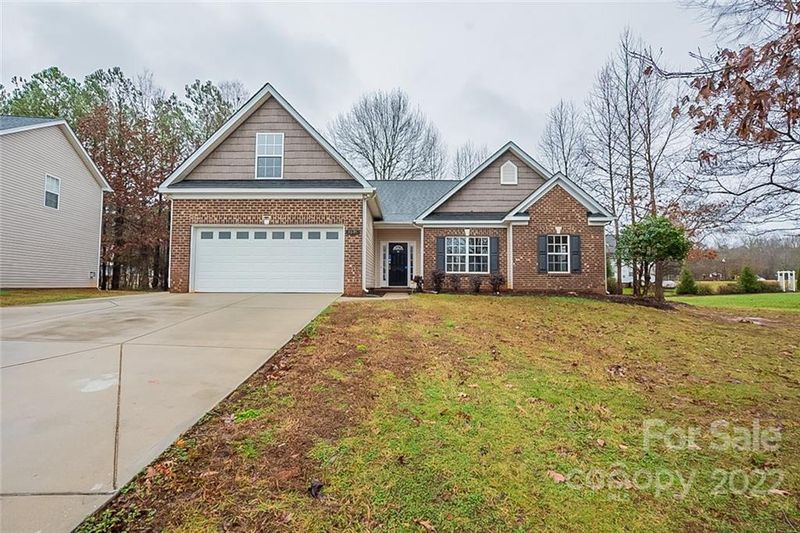 3691 Travertine Dr, Lancaster, SC 29720