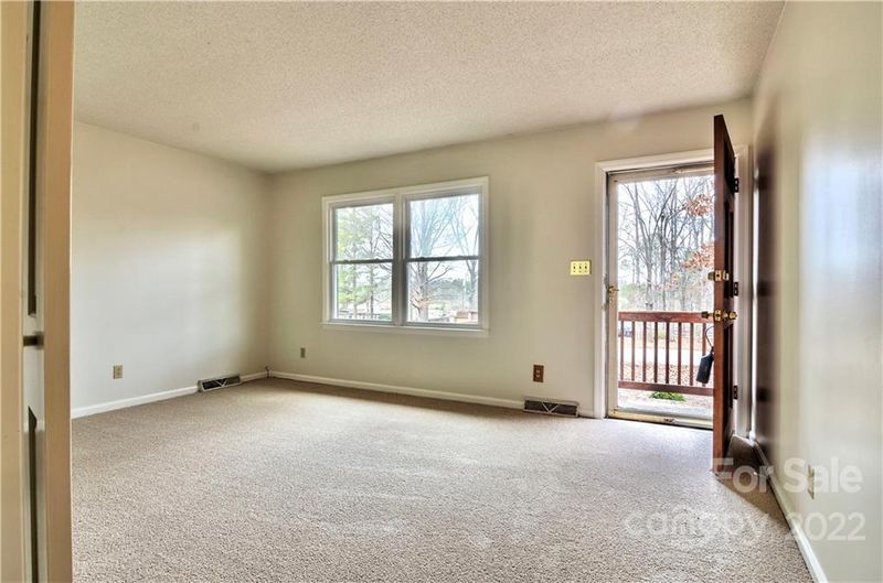 207 Falling Tree Ln, Monroe, NC 28112