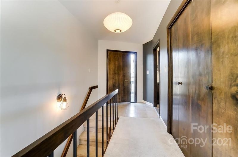 561 Bent Oak Trl, Concord, NC 28027