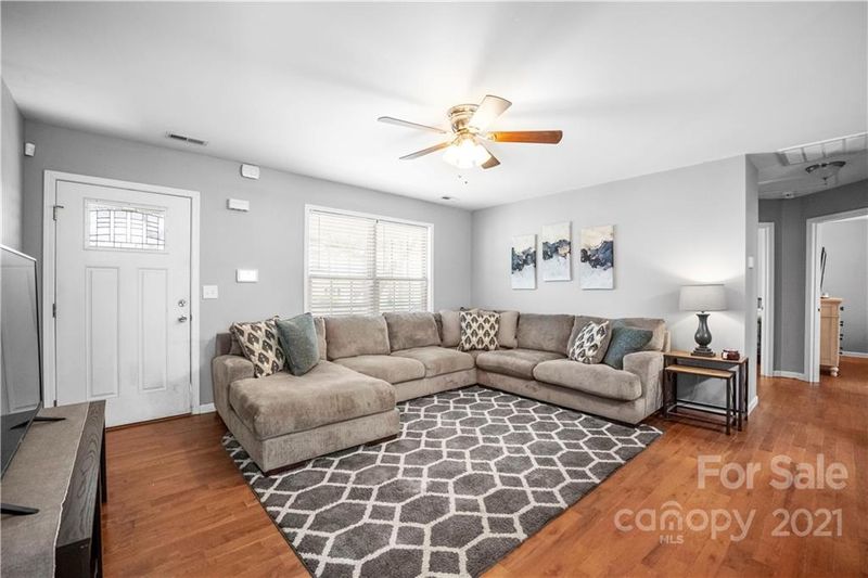 306 River St, High Shoals, NC 28077