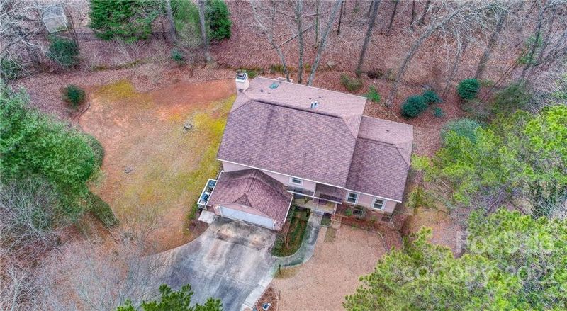 7055 Mariners Ct, Tega Cay, SC 29708
