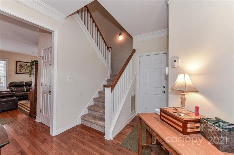 10004 Willow Leaf Ln, Cornelius, NC 28031