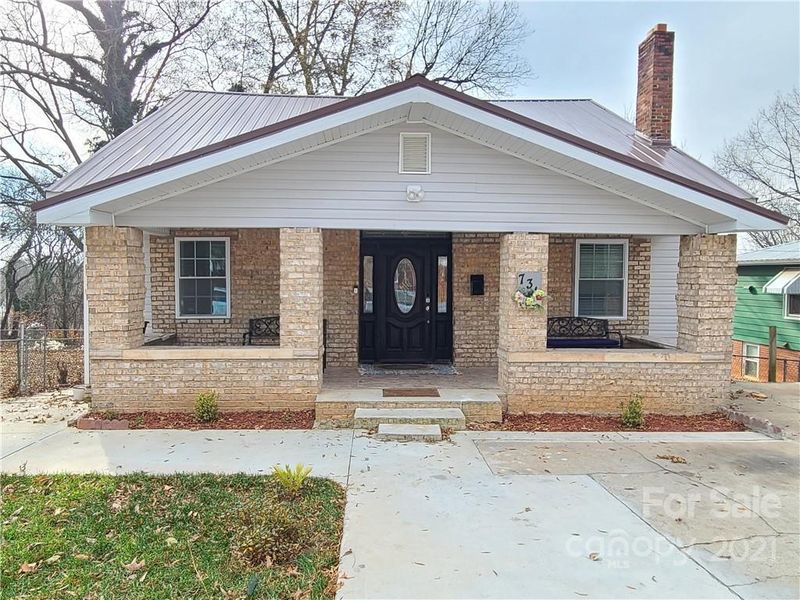 731 6th Ave SW, Hickory, NC 28602