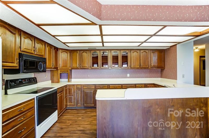 25061 Timberlake Dr, Tega Cay, SC 29708