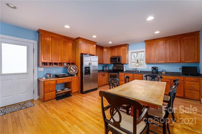 6974 Lackey Rd, Vale, NC 28168