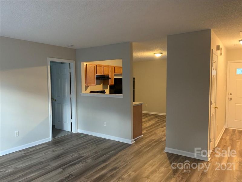 5520 E Allen Rd, Charlotte, NC 28269