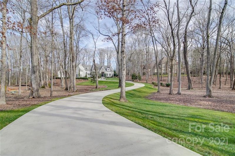 513 Kingsdown Ct, Waxhaw, NC 28173