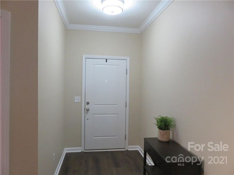 165 Jobe Dr, Statesville, NC 28677