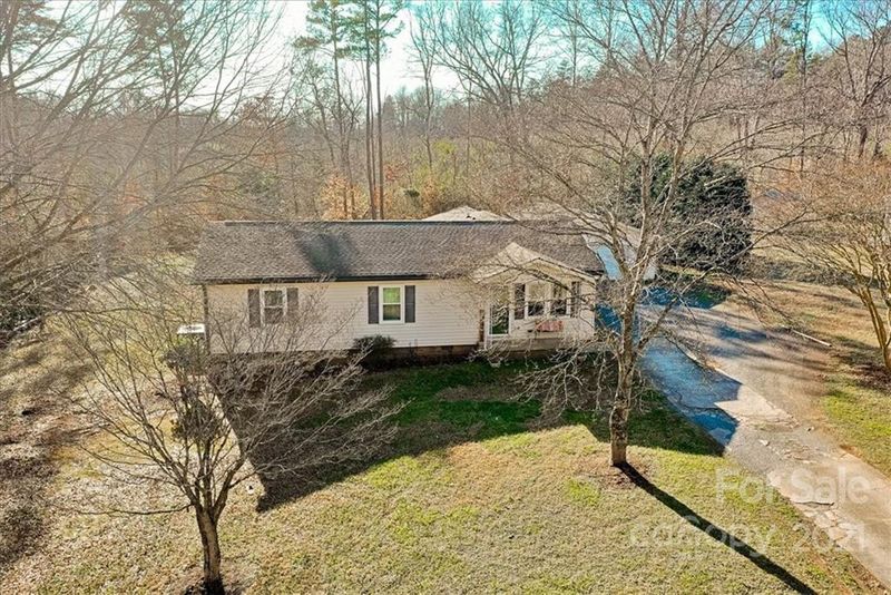 513 Cedar Grove Dr, Gastonia, NC 28056