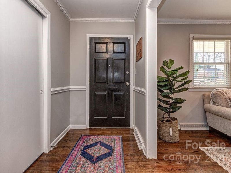5912 Charing Pl, Charlotte, NC 28211