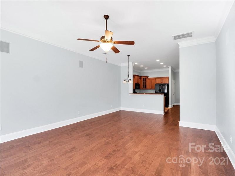 419 Dumbarton St, Concord, NC 28027