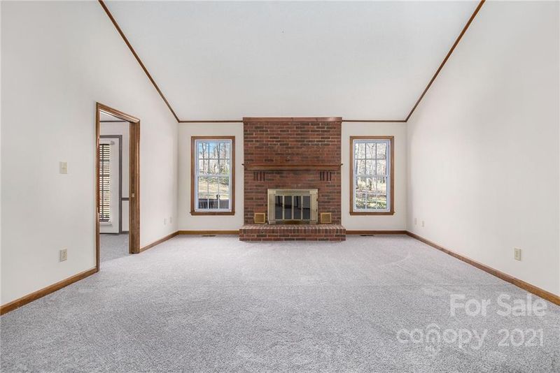 101 Hull Dr, Dallas, NC 28034