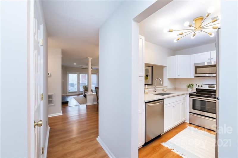 2715 Selwyn Ave #28, Charlotte, NC 28209