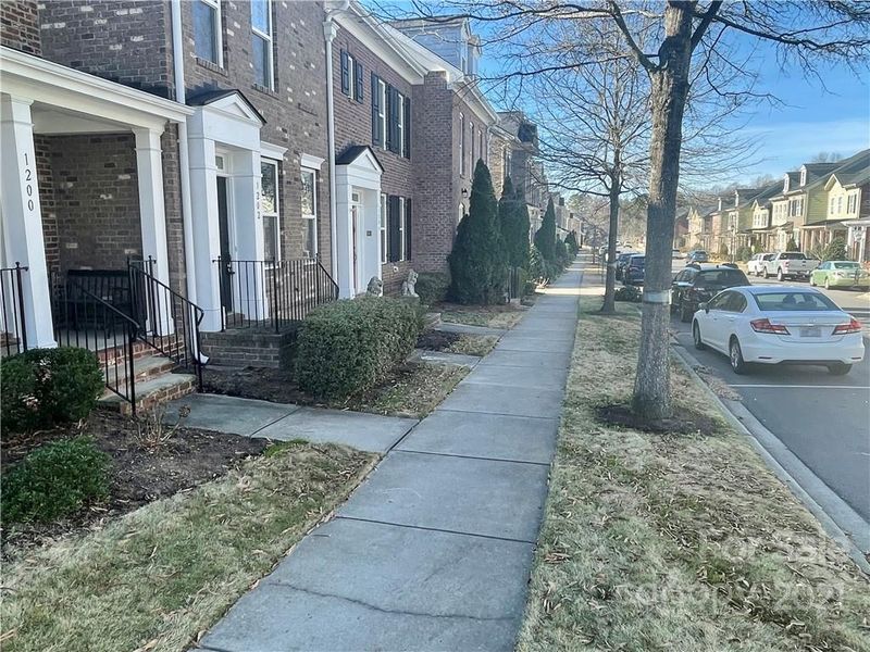 1202 Assembly St, Belmont, NC 28012