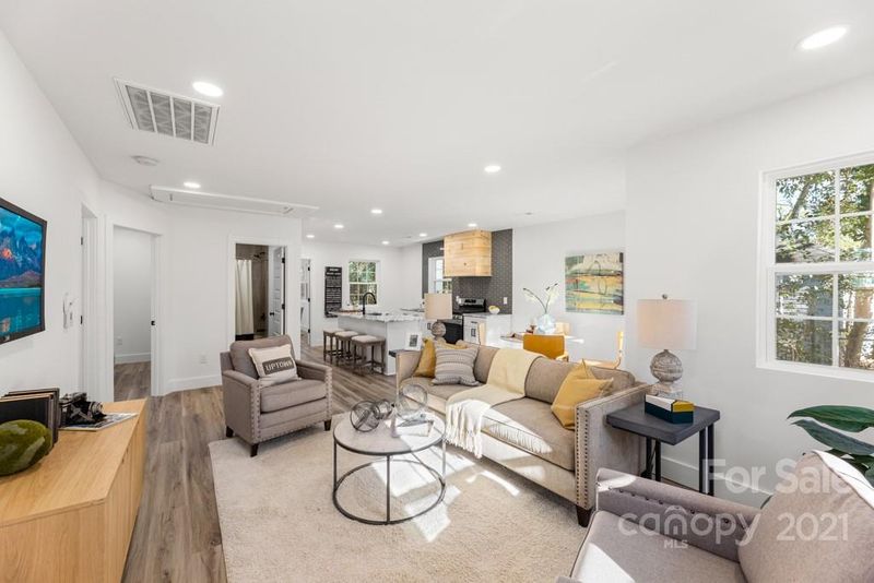 3231 Draper Ave, Charlotte, NC 28205