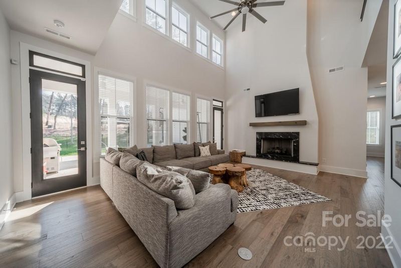 215 Webbed Foot Rd, Mooresville, NC 28117